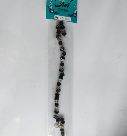 Konektor Hitam Daraka