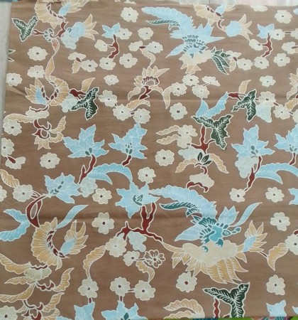 batik krem eva